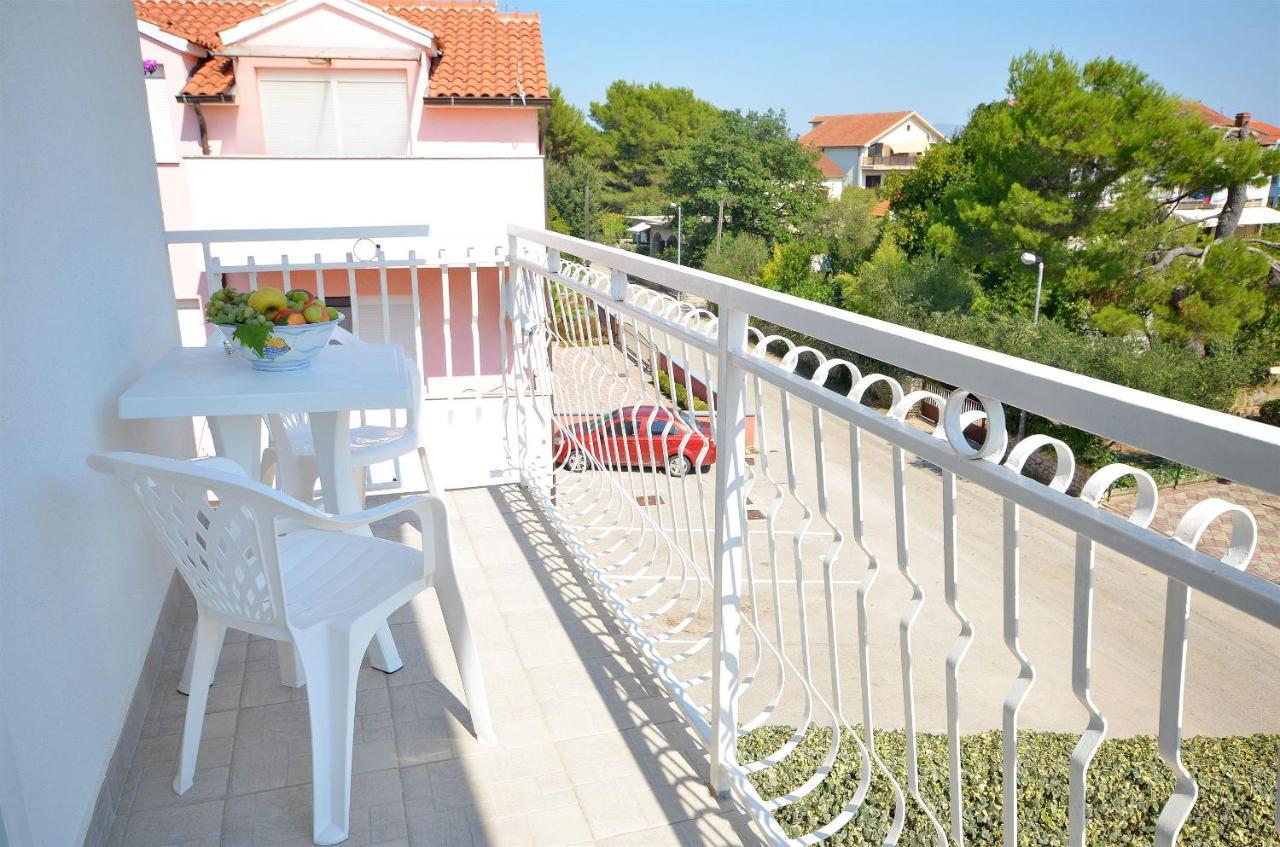Apartments Sime Vodice Exteriör bild