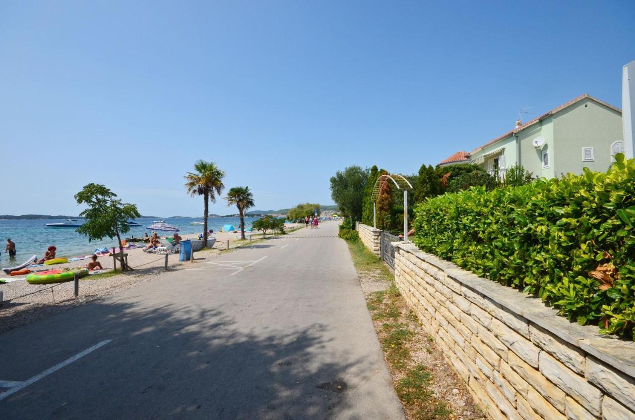 Apartments Sime Vodice Exteriör bild
